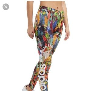 Adidas leggings